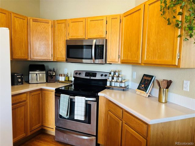 9882 Sylvestor Rd, Highlands Ranch, CO 80129