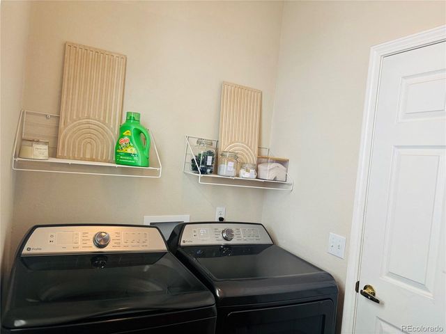 9882 Sylvestor Rd, Highlands Ranch, CO 80129