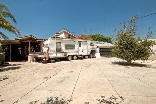 12936 Kagel Canyon, Pacoima, CA 91331
