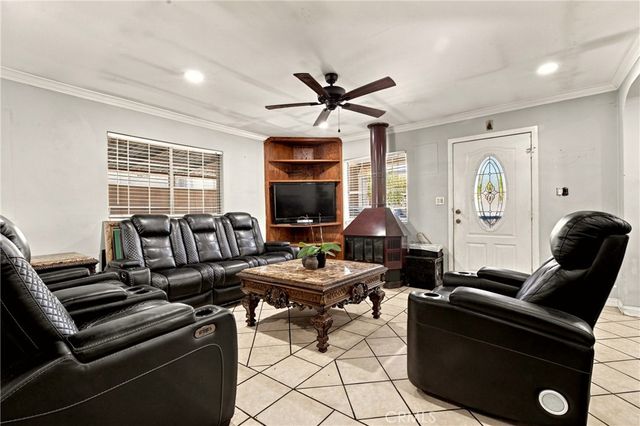12936 Kagel Canyon, Pacoima, CA 91331