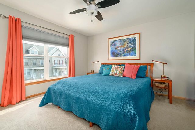 66 S Gardens Way, Fitchburg, WI 53711