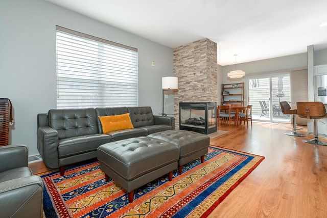 66 S Gardens Way, Fitchburg, WI 53711