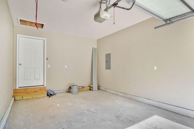 1815 N Tyler Avenue, Springfield, MO 65802