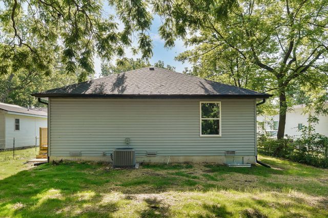 1815 N Tyler Avenue, Springfield, MO 65802