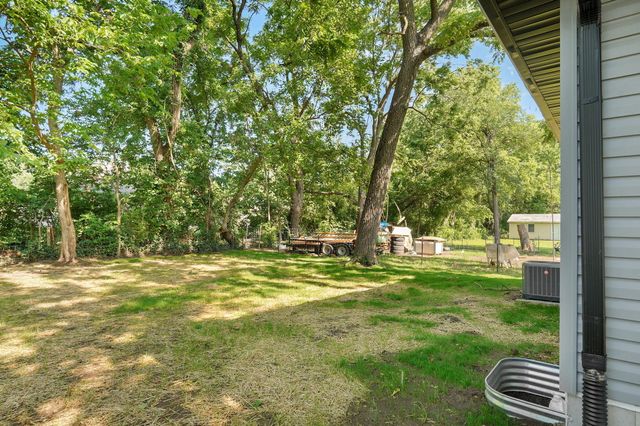 1815 N Tyler Avenue, Springfield, MO 65802