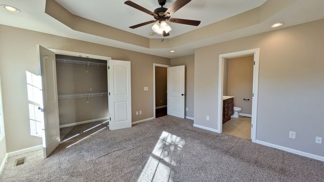 1209 Chinook Cir, Clarksville, TN 37042