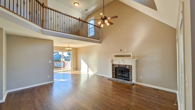 1209 Chinook Cir, Clarksville, TN 37042