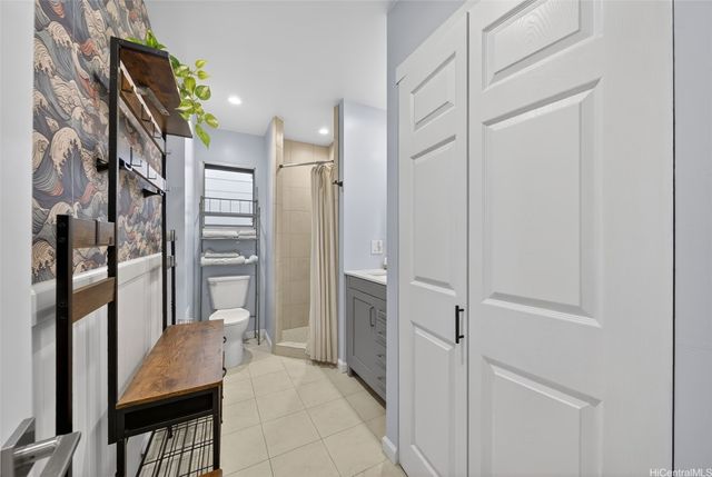 2957 Kalakaua Avenue 115, Honolulu, HI 96815