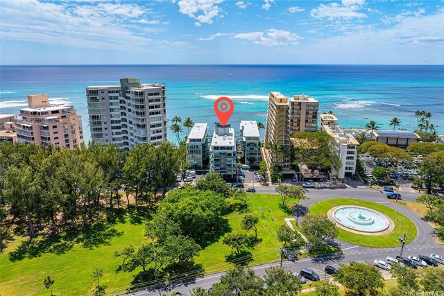 2957 Kalakaua Avenue 115, Honolulu, HI 96815
