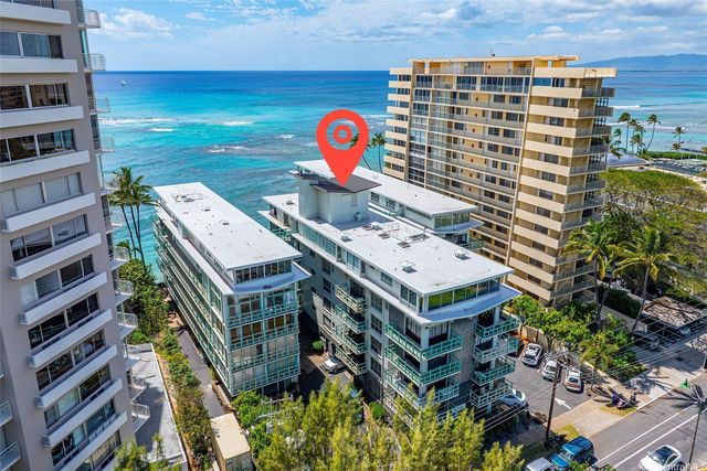2957 Kalakaua Avenue 115, Honolulu, HI 96815