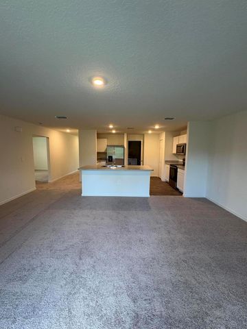 295 Crescent Street SE, Palm Bay, FL 32909