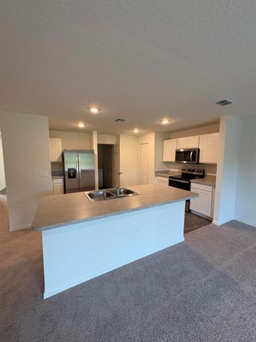 295 Crescent Street SE, Palm Bay, FL 32909