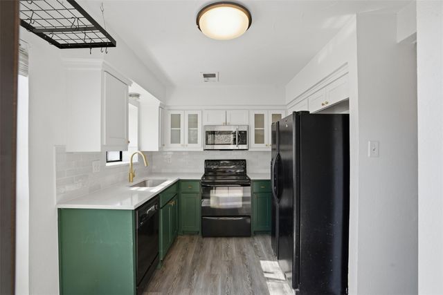 5200 Martel Avenue 36A, Dallas, TX 75206