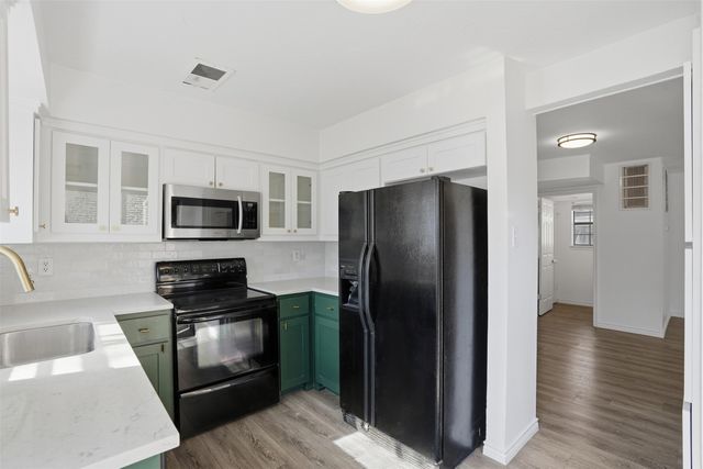 5200 Martel Avenue 36A, Dallas, TX 75206