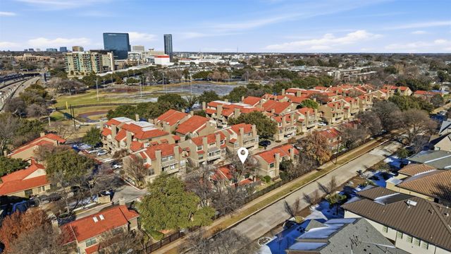 5200 Martel Avenue 36A, Dallas, TX 75206