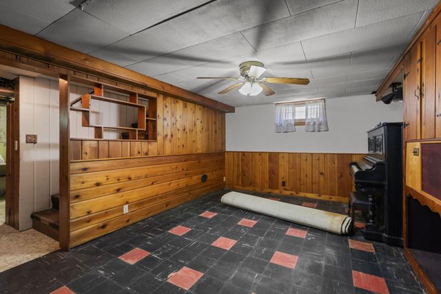 3738 Noble Avenue N, Robbinsdale, MN 55422