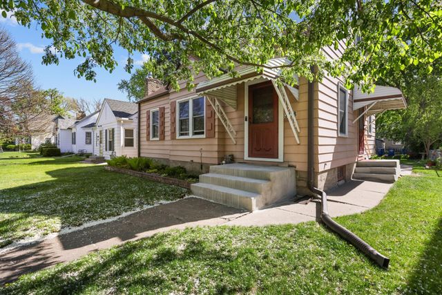 3738 Noble Avenue N, Robbinsdale, MN 55422