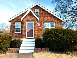 1017 Victory Drive, St Louis, MO 63125