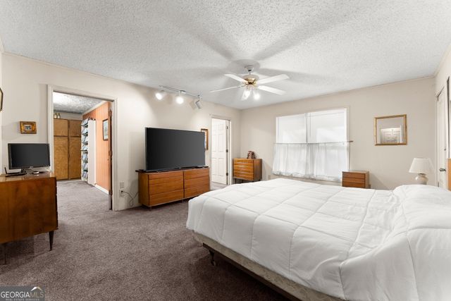 350 Old River Road, Cornelia, GA 30531