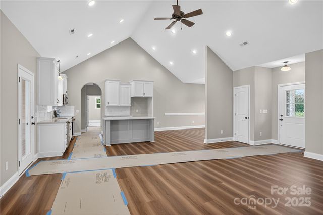 7245 Mooresville Road, Salisbury, NC 28147