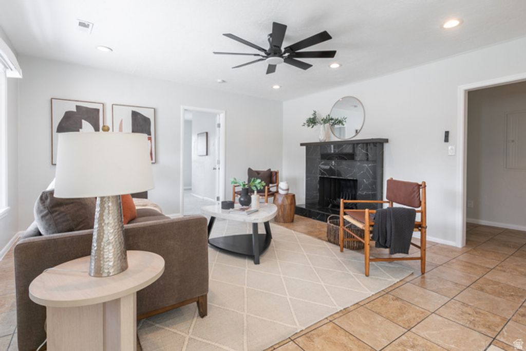 6765 S 1300 E, Cottonwood Heights, UT 84121 — photo 4