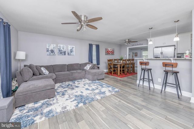 837 VIRGINIA AVE, Deptford, NJ 08096
