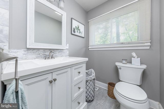 837 VIRGINIA AVE, Deptford, NJ 08096