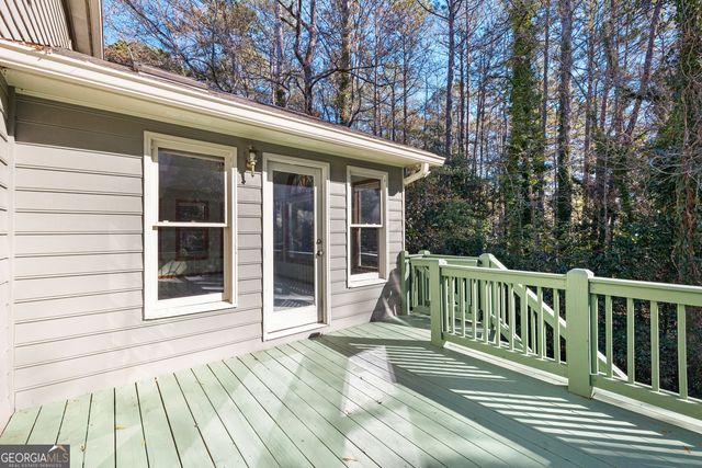 122 Cloister Drive, Peachtree City, GA 30269