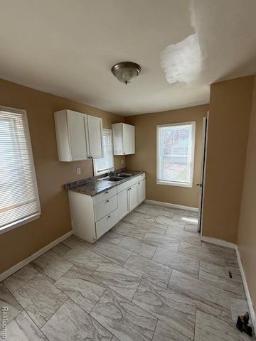 12145 Stout Street, Detroit, MI 48228
