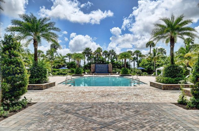 8212 Grand Prix Lane, Boynton Beach, FL 33472