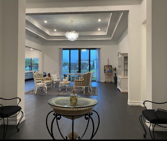 8212 Grand Prix Lane, Boynton Beach, FL 33472