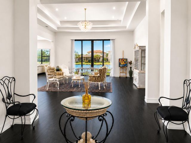 8212 Grand Prix Lane, Boynton Beach, FL 33472