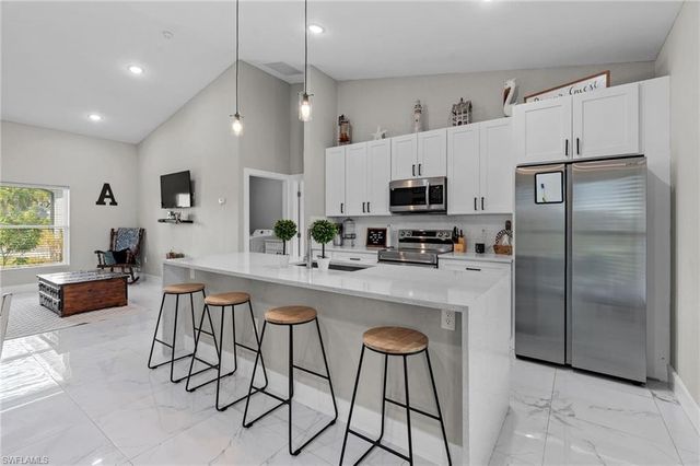 16056 Dinal DR, Punta Gorda, FL 33955