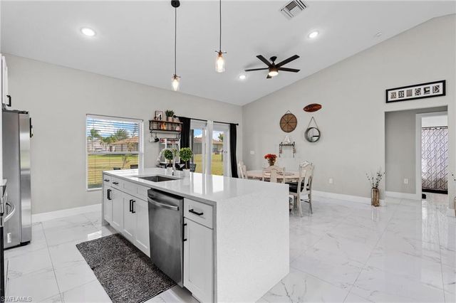 16056 Dinal DR, Punta Gorda, FL 33955