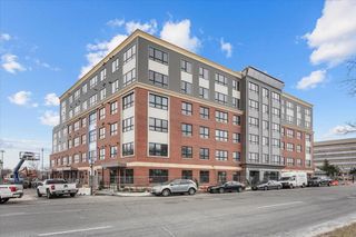 70 Leo M Birmingham Pkwy 416, Boston, MA 02135