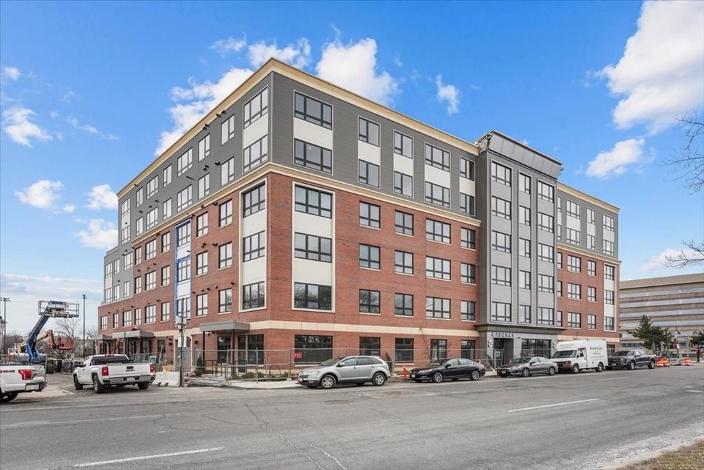 70 Leo M Birmingham Pkwy 416, Boston, MA 02135