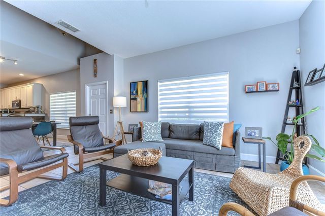 8507 SANDPIPER RIDGE AVENUE, Tampa, FL 33647