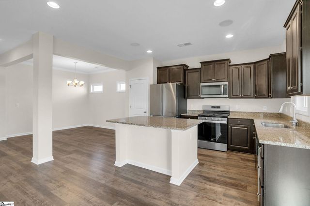 106 Callongton Drive, Piedmont, SC 29673