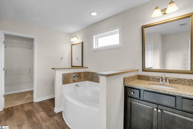 106 Callongton Drive, Piedmont, SC 29673