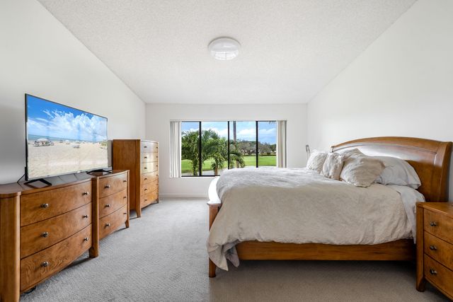 7230 Clunie Place 15403, Delray Beach, FL 33446