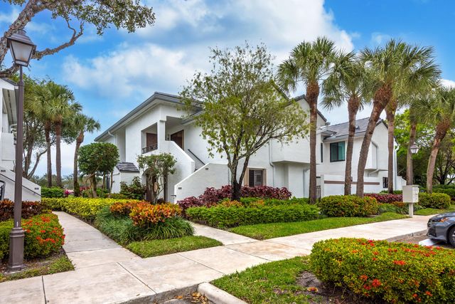 7230 Clunie Place 15403, Delray Beach, FL 33446