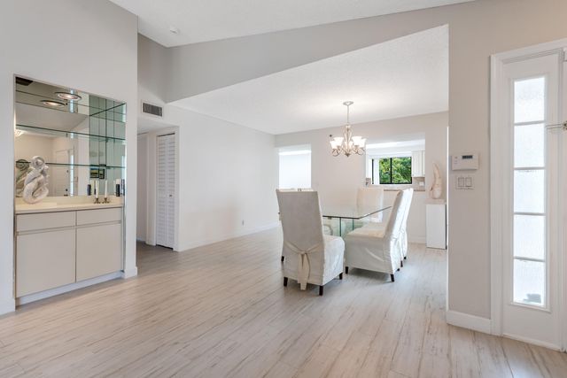 7230 Clunie Place 15403, Delray Beach, FL 33446