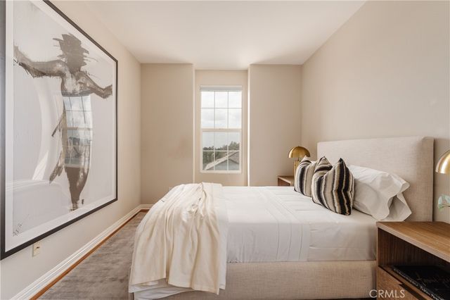 747 E Milford Street, Los Angeles, CA 90042