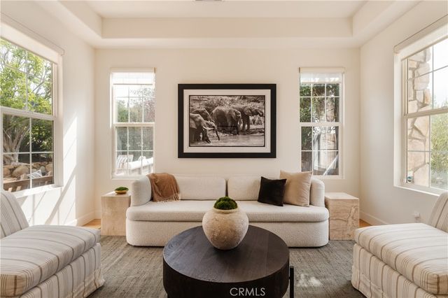 747 E Milford Street, Los Angeles, CA 90042
