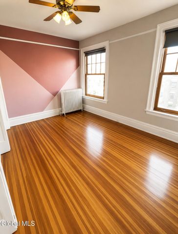 352 State Street APT 6A, Albany, NY 12210