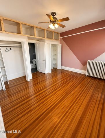 352 State Street APT 6A, Albany, NY 12210