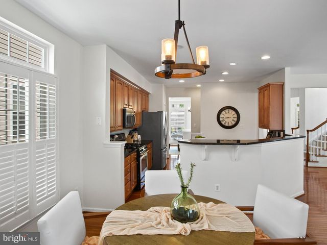 1713 ALLERFORD DR, Hanover, MD 21076
