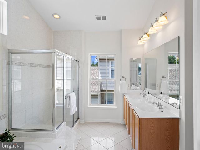 1713 ALLERFORD DR, Hanover, MD 21076