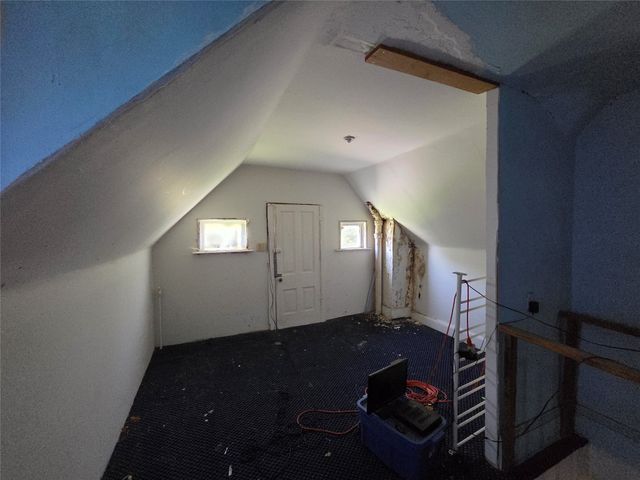 313 E North Street, Winterset, IA 50273