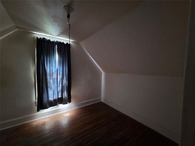 313 E North Street, Winterset, IA 50273